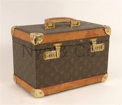 louis vuitton makeup travel case|louis vuitton makeup bag vintage.